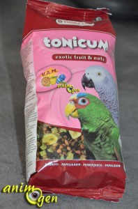 Alimentation pour perroquets : mélange de noix et fruits exotiques Tonicum (Versele Laga)