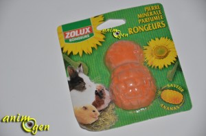 Alimentation et santé : bloc minéral pour rongeurs et lapins parfumé à l'ananas (Zolux)