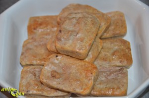 Alimentation : recette de friandise pour chat au thon