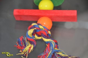 Jeu pour moyen et grand perroquet : jeu en corde, bois et plastique Taille 3 (Zolux)