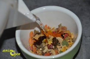 Alimentation pour perroquets : Hawaïan Sweet noodle mix (Versele Laga), test, avis, prix