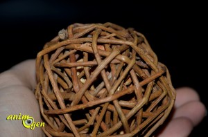 Jouet pour lapins et rongeurs : balle osier-pomme, JR Farm (test, avis, prix)