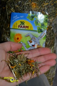 Alimentation pour lapins et rongeurs : foin et fleurs de prairie Blütenwiese, JR Farm (test, avis, prix)